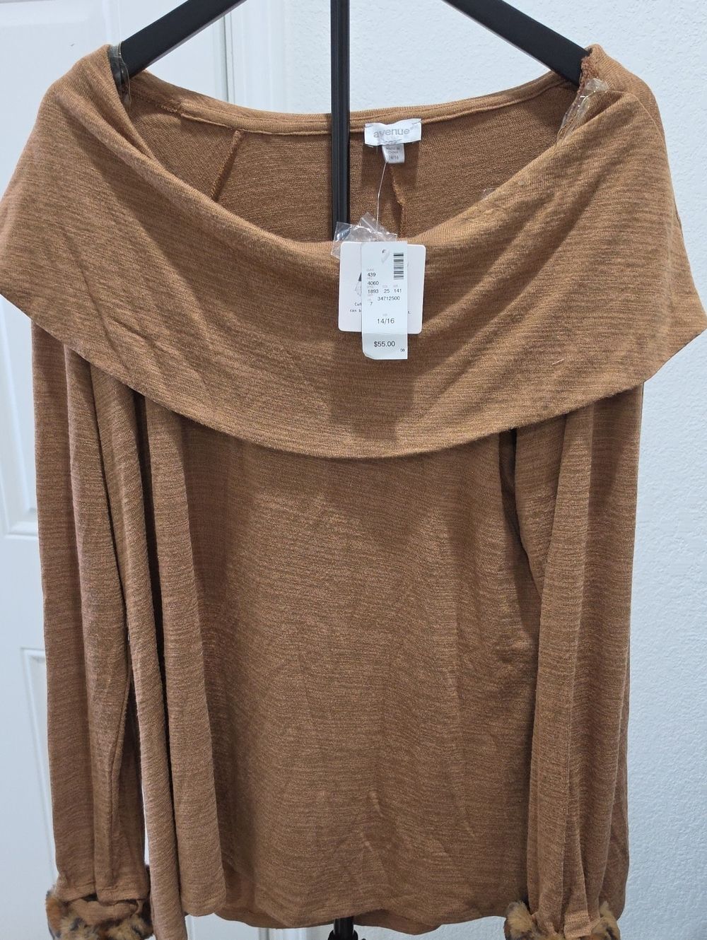 Avenue Off-the-Shoulder Sweater in Camel Brown